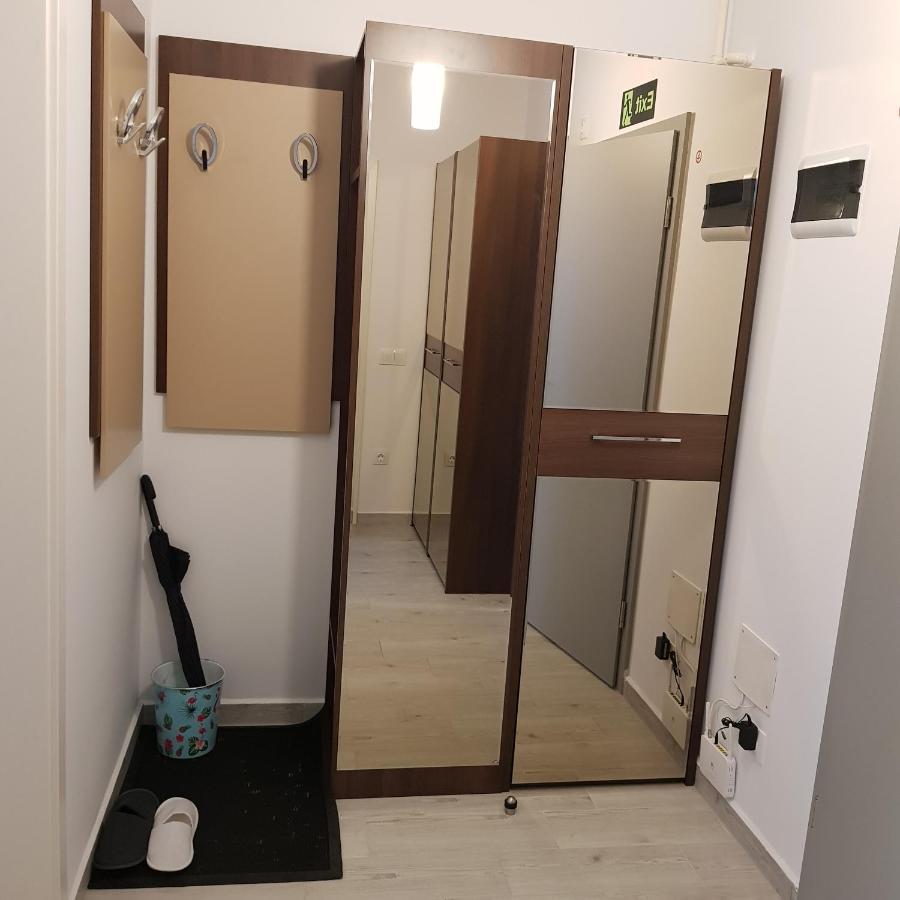 T&M Apartment Brasov Luaran gambar